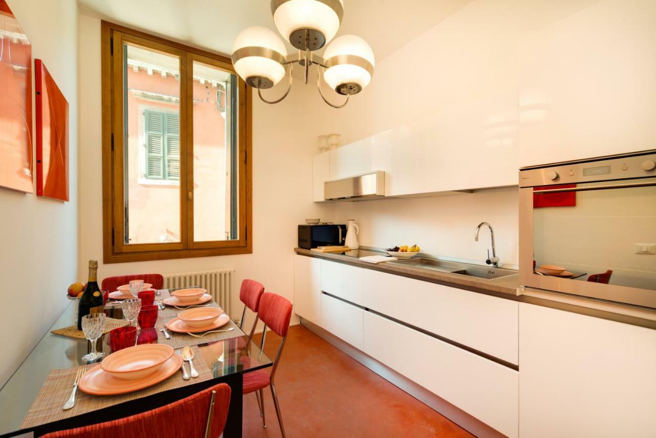Appartement Ca' Dorina Luxury à Venise Extérieur photo